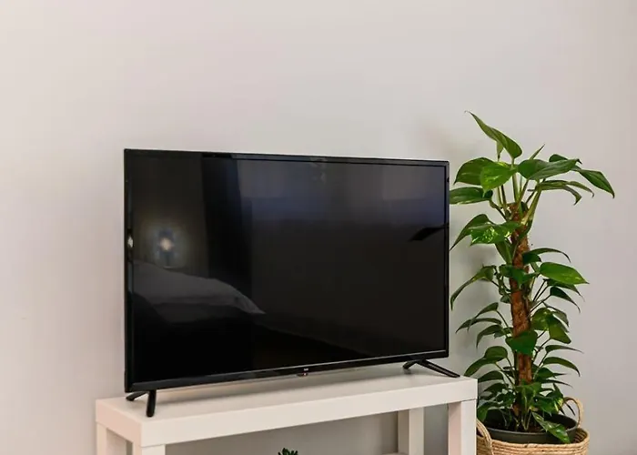 In Old Town Near Black Church & White Tower アパート